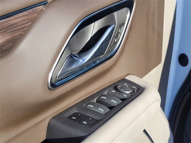 Used 2024 Chevrolet Tahoe Z71 w/ Luxury Package image 21