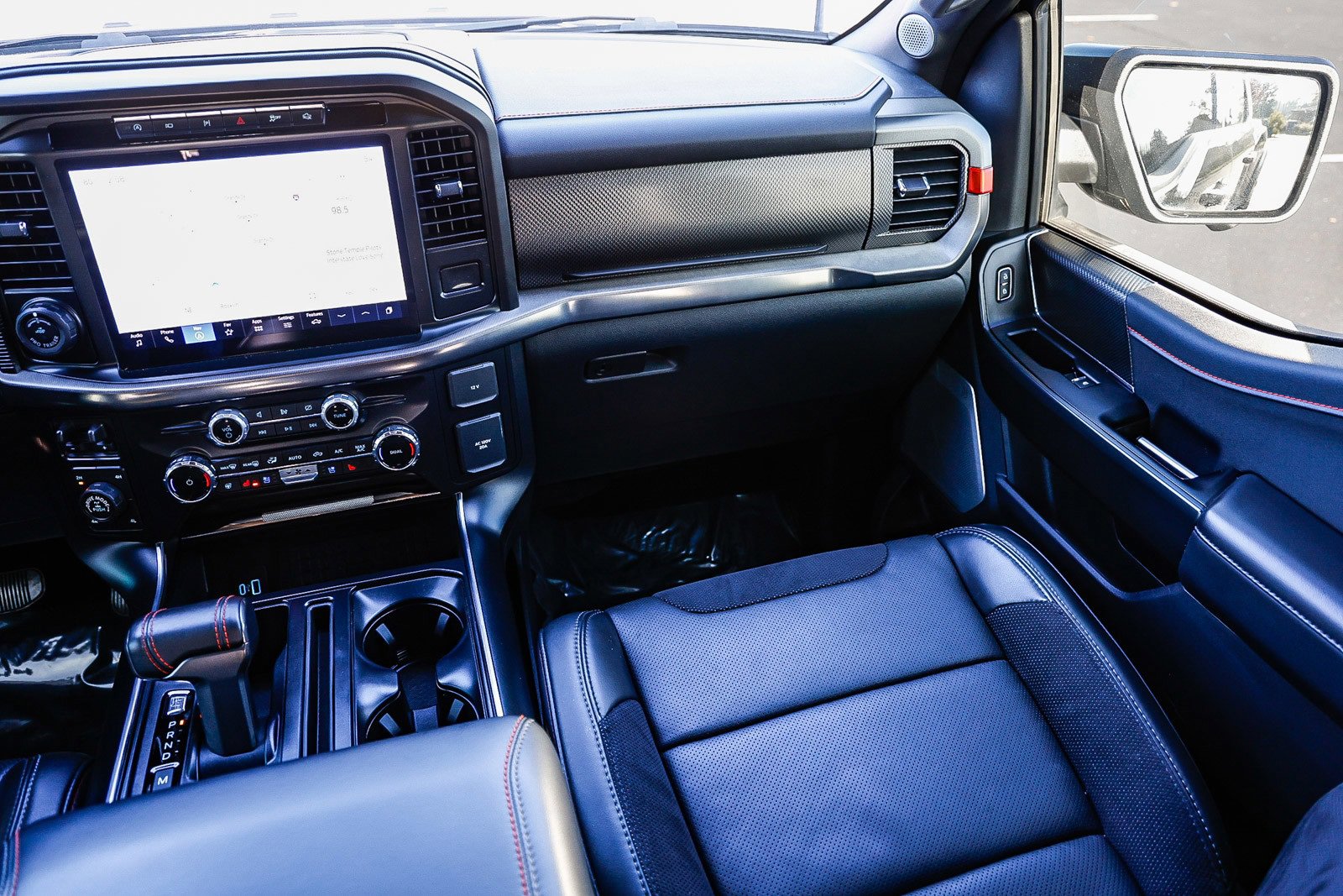 Used 2024 Ford F150 Raptor image 15