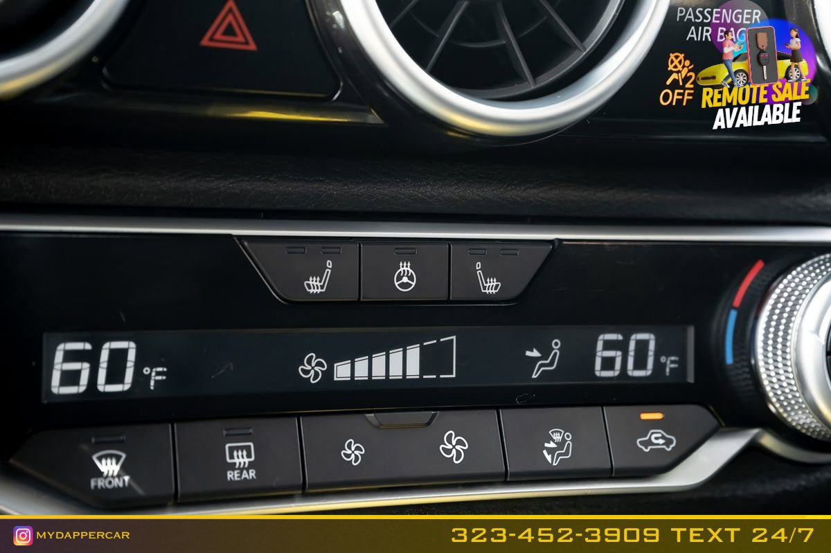Used 2020 Nissan Sentra SR w/ Premium Package FWD image 29