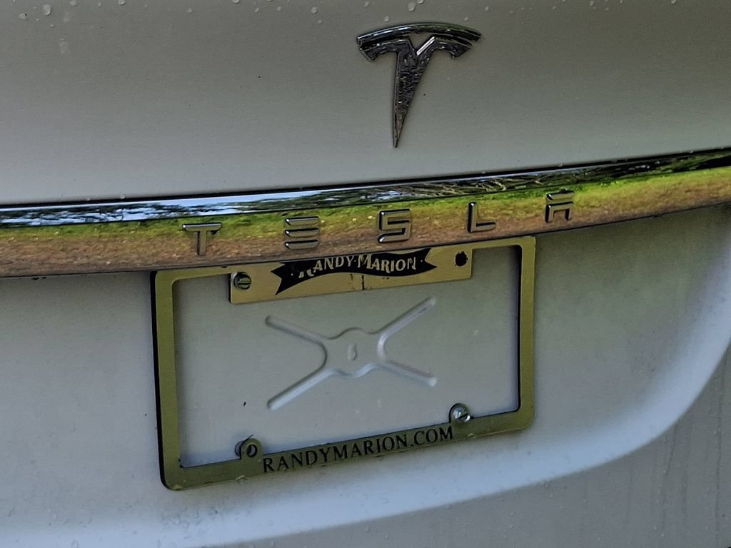 Used 2017 Tesla Model X 75D AWD/4WD image 30