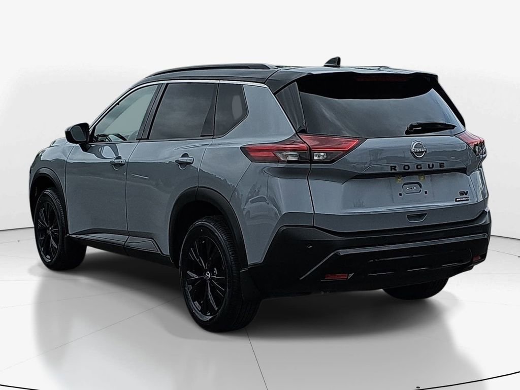 Used 2023 Nissan Rogue SV w/ SV Premium B Package FWD image 8