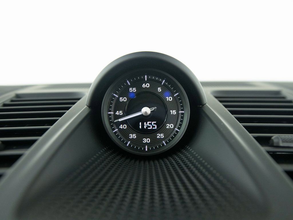 New 2026 Porsche Panamera 4 image 27