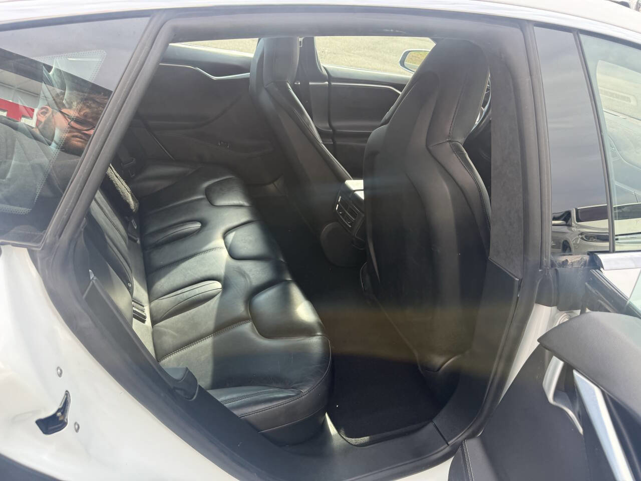 Used 2014 Tesla Model S 60 image 17