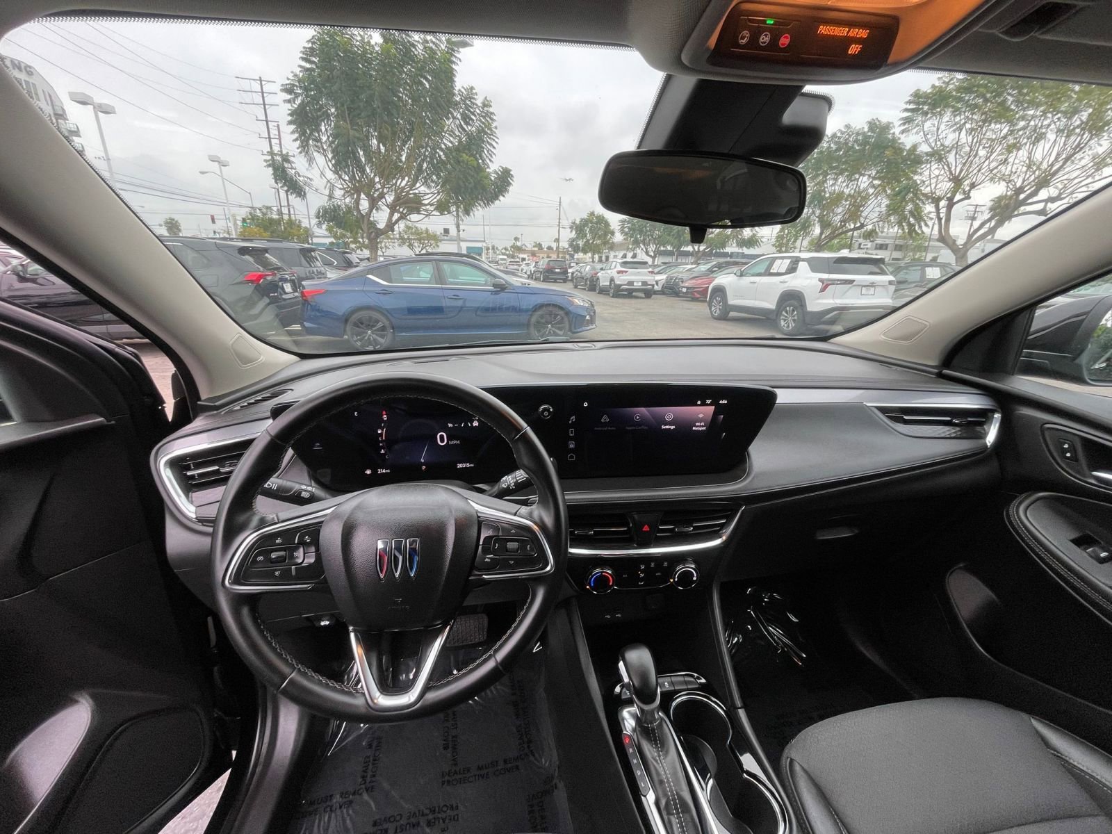 Used 2025 Buick Encore GX Preferred image 34