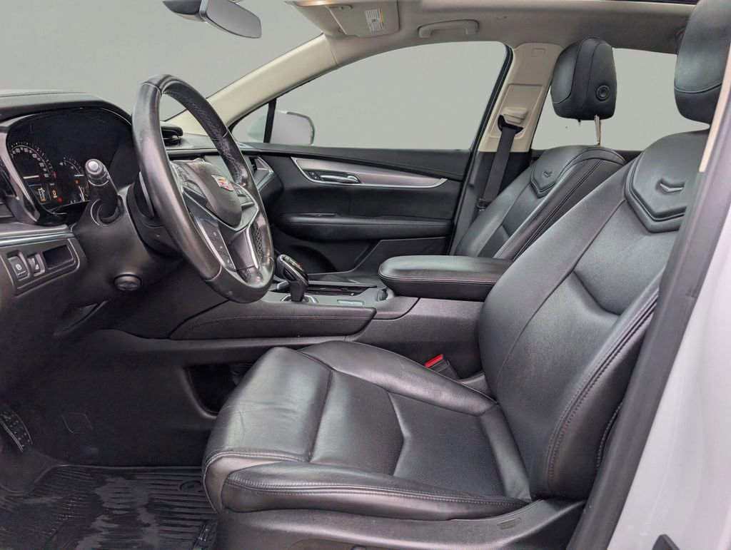 Used 2019 Cadillac XT5 Luxury image 17