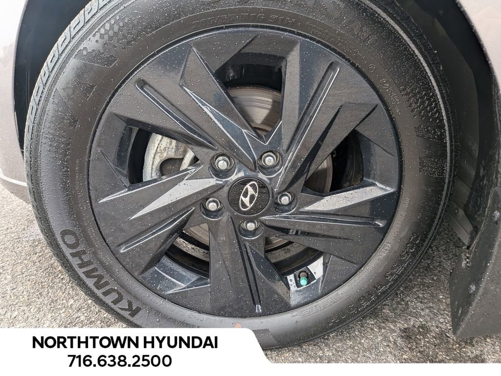 Certified 2023 Hyundai Elantra SEL image 42