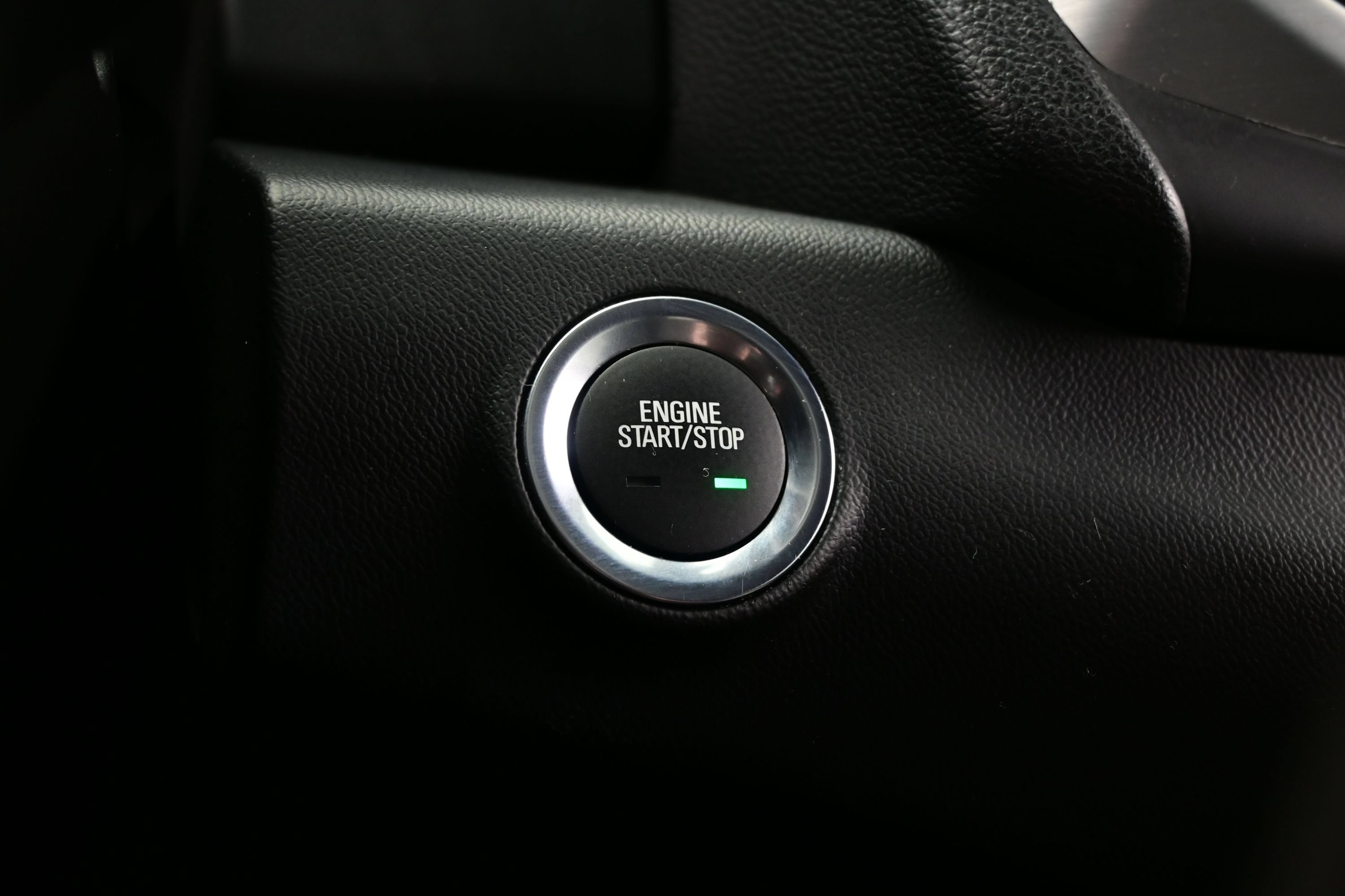 Used 2024 GMC Terrain SLE AWD/4WD image 21