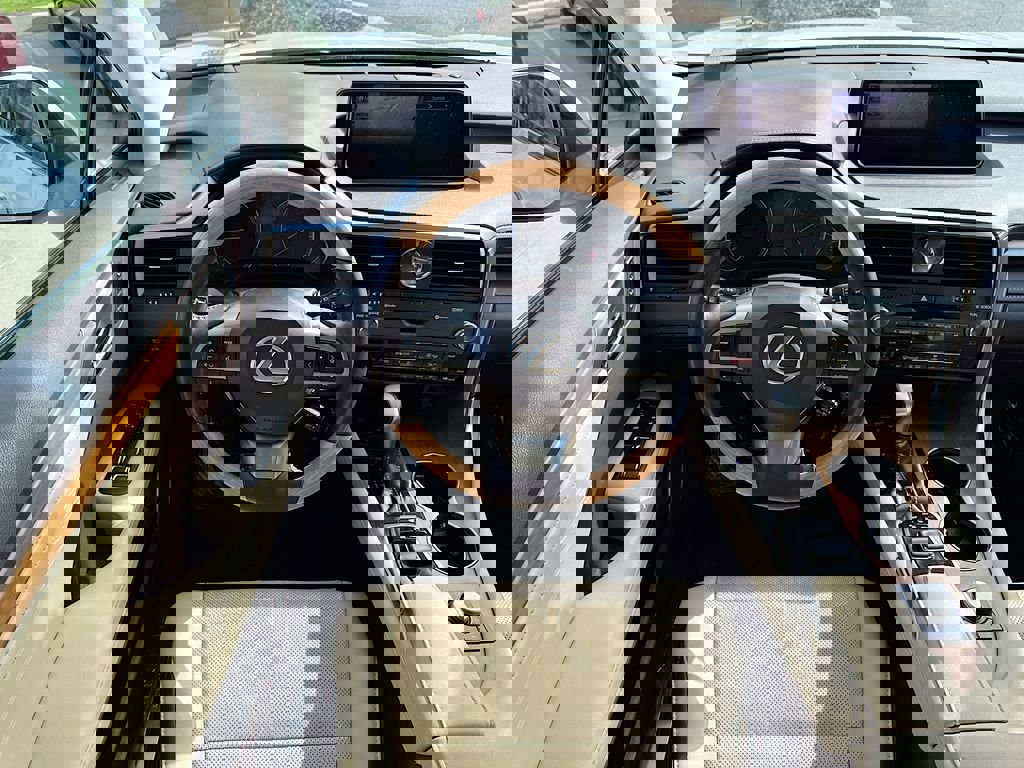 Used 2017 Lexus RX 350 FWD w/ Premium Package image 11