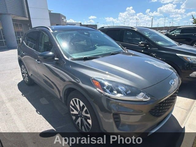 Used 2020 Ford Escape SE Sport AWD/4WD image 2