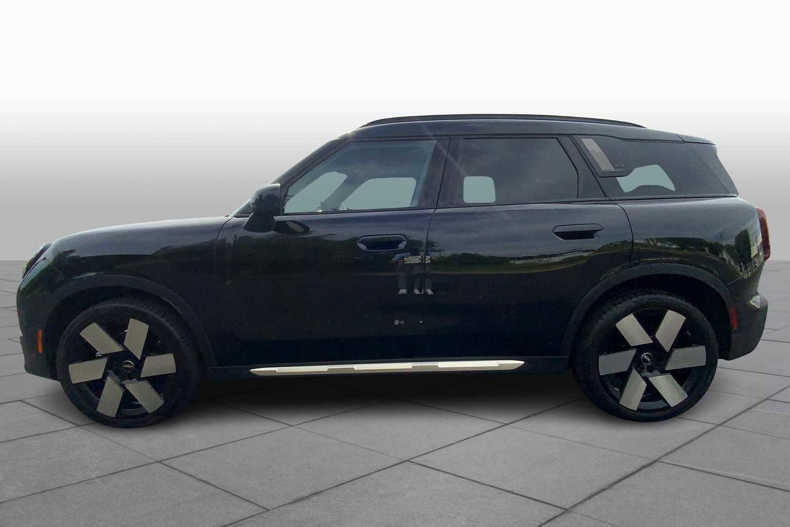 Used 2025 MINI Cooper Countryman S image 32