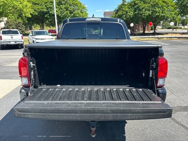 Used 2018 Toyota Tacoma TRD Sport w/ Technology Package AWD/4WD image 25