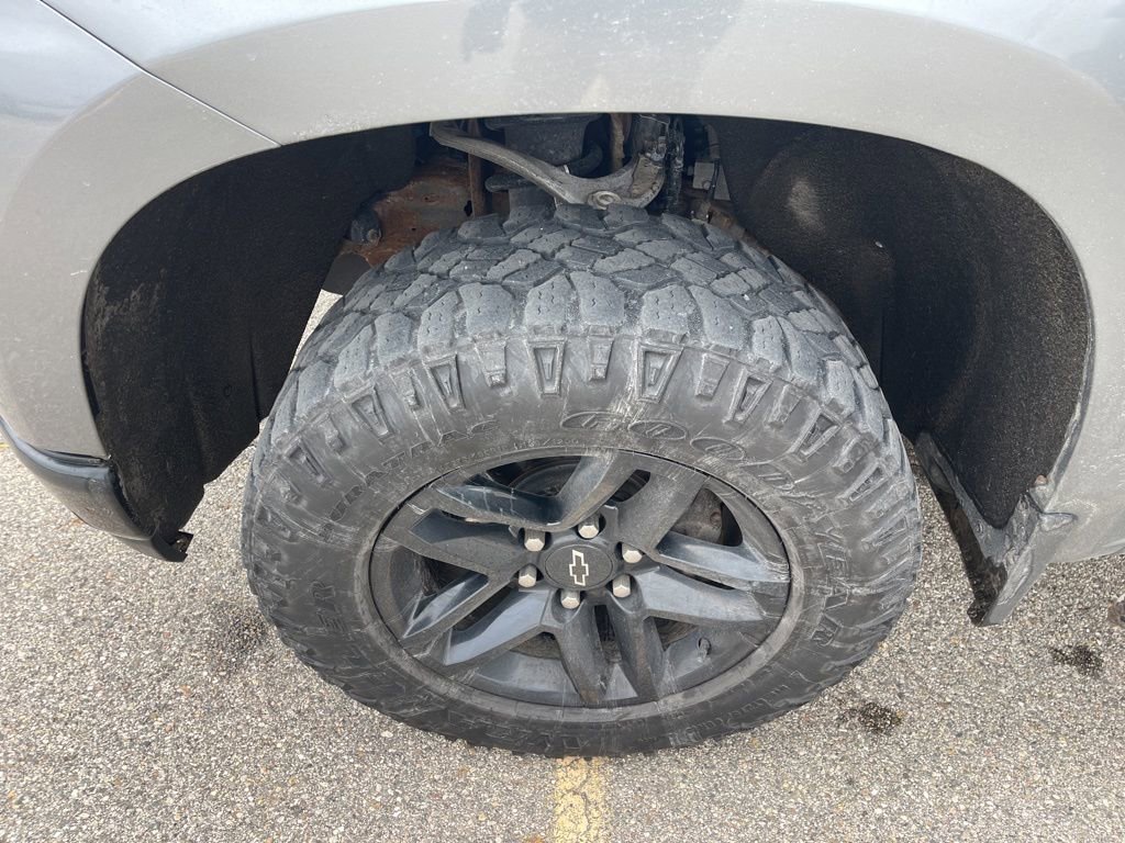 Used 2020 Chevrolet Silverado 1500 LT Trail Boss AWD/4WD image 23