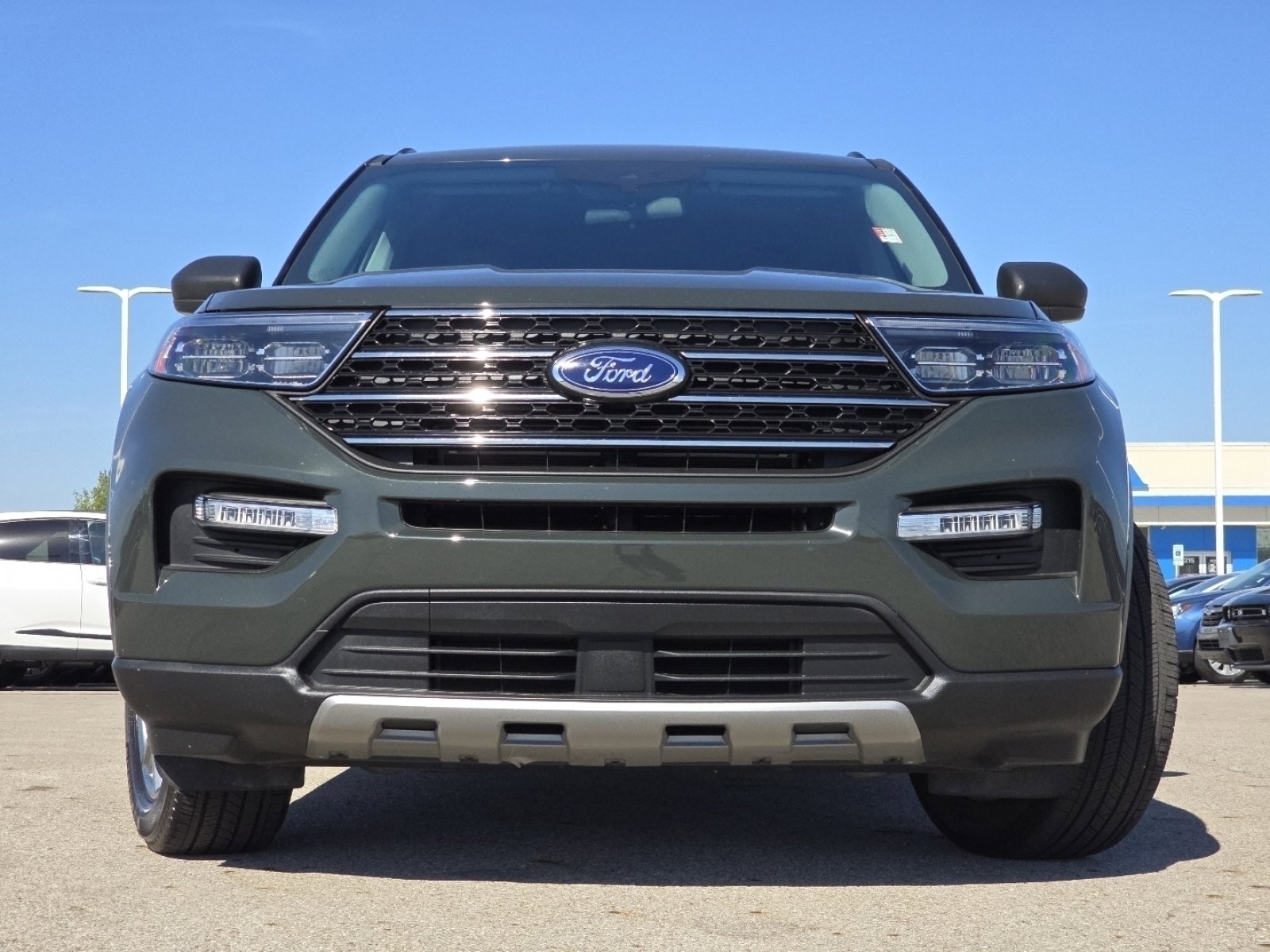 Used 2022 Ford Explorer XLT w/ Equipment Group 202A image 15