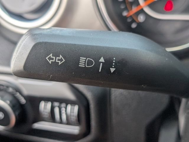 Used 2021 Jeep Wrangler Unlimited Sahara AWD/4WD image 32