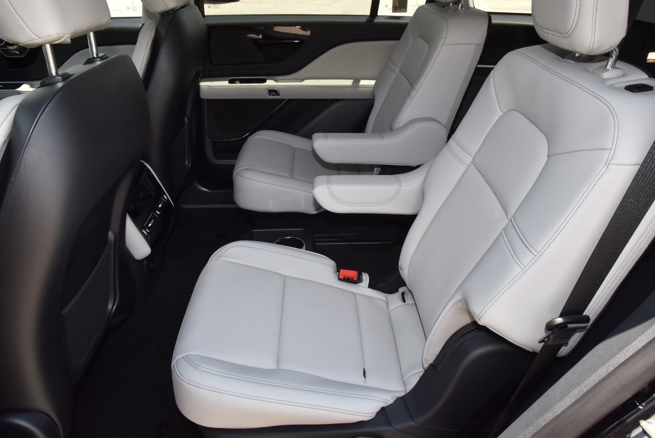 New 2026 Lincoln Aviator 2WD image 14