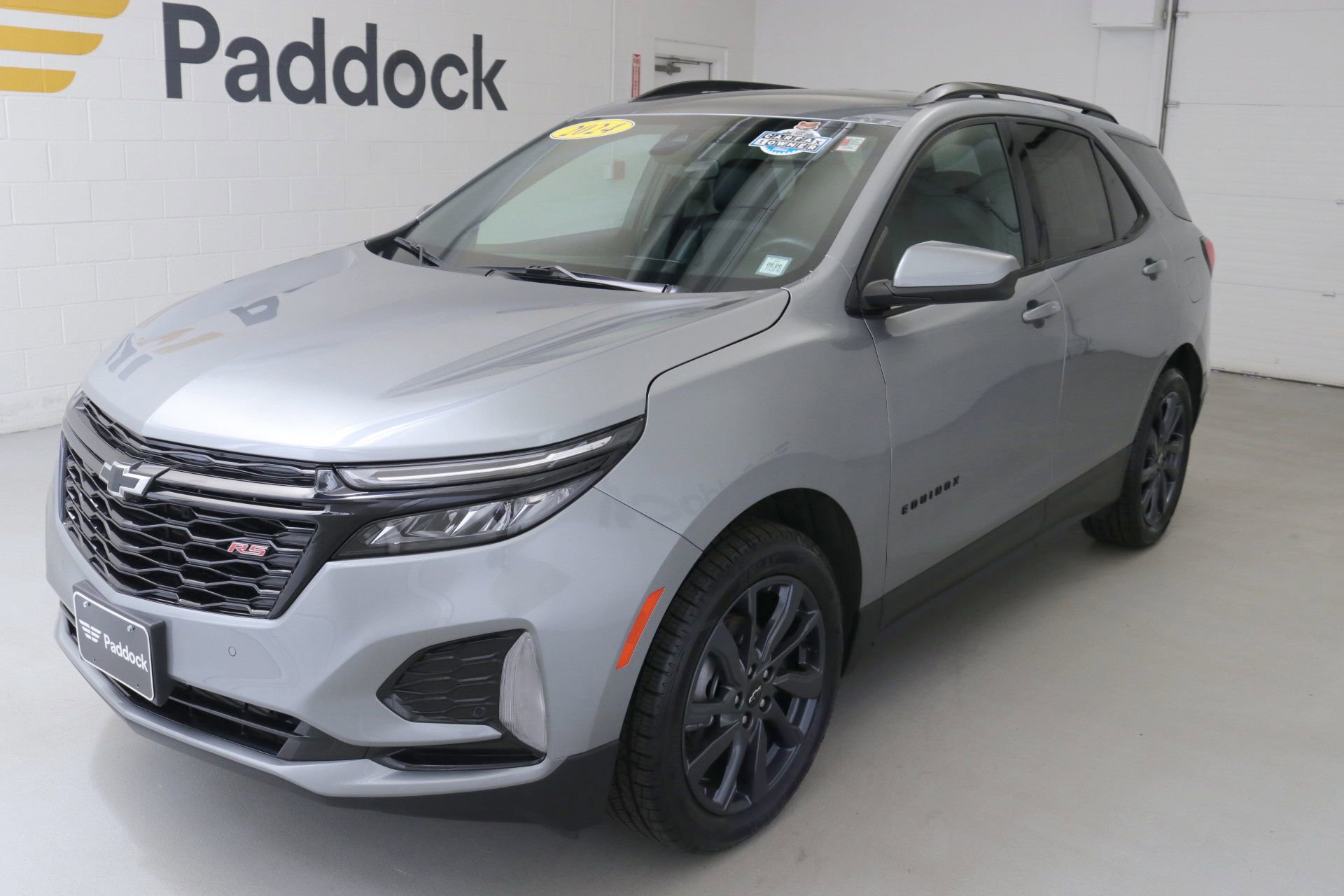 Used 2024 Chevrolet Equinox RS image 3