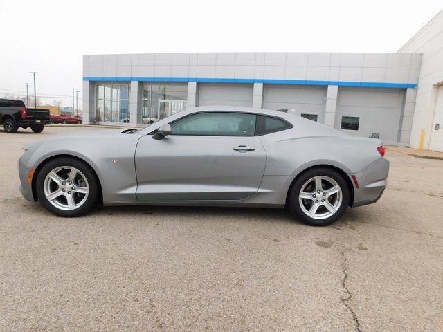 Used 2023 Chevrolet Camaro LT image 6