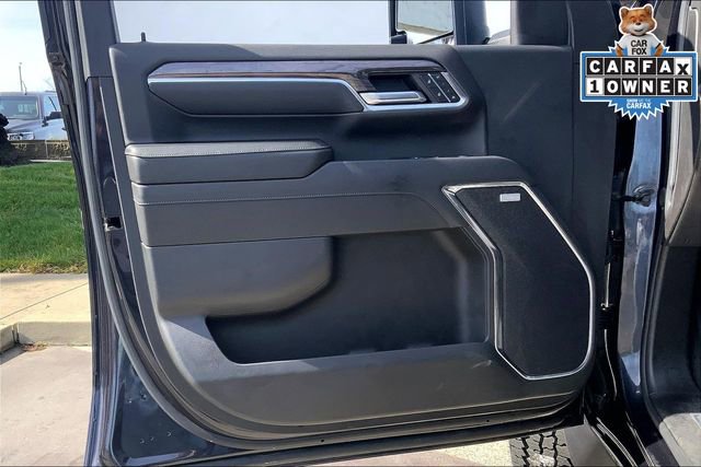 Used 2024 Chevrolet Silverado 2500 LTZ w/ LTZ Convenience Package image 22