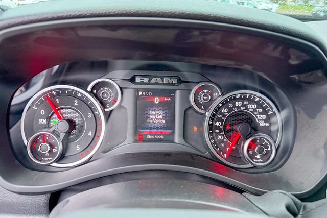 New 2026 RAM 2500 Big Horn AWD/4WD image 18