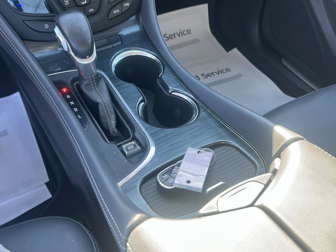Used 2019 Buick Envision Essence FWD image 22