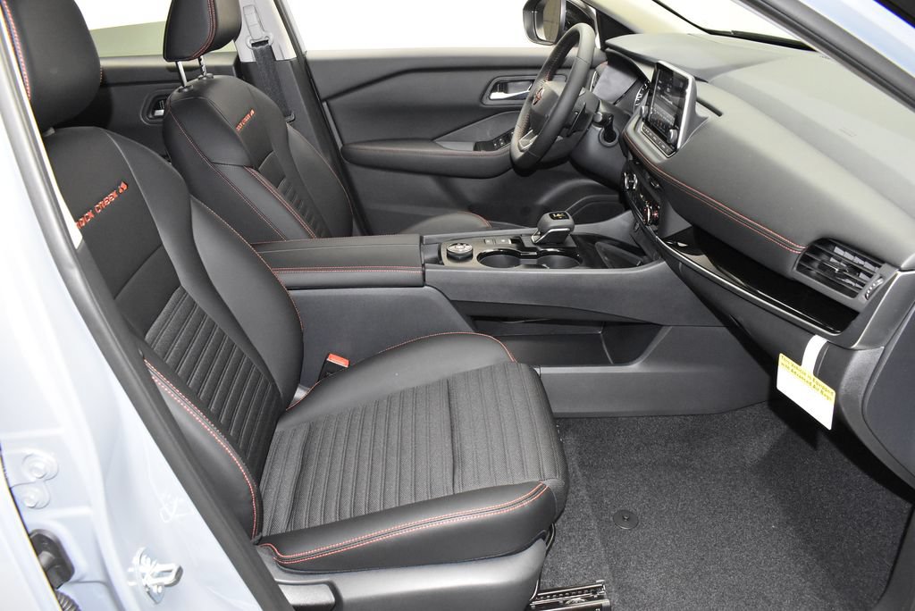 New 2026 Nissan Rogue SV AWD/4WD image 23