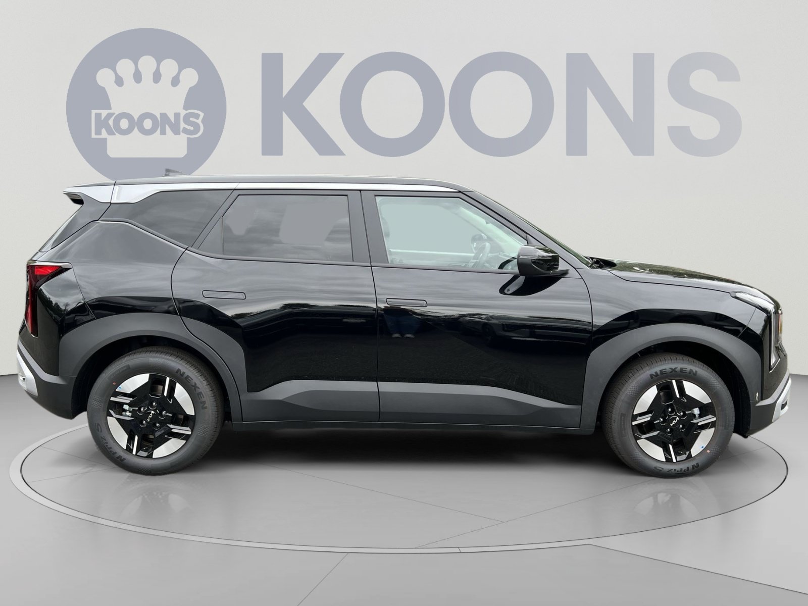 New 2027 Kia Seltos LX FWD image 8