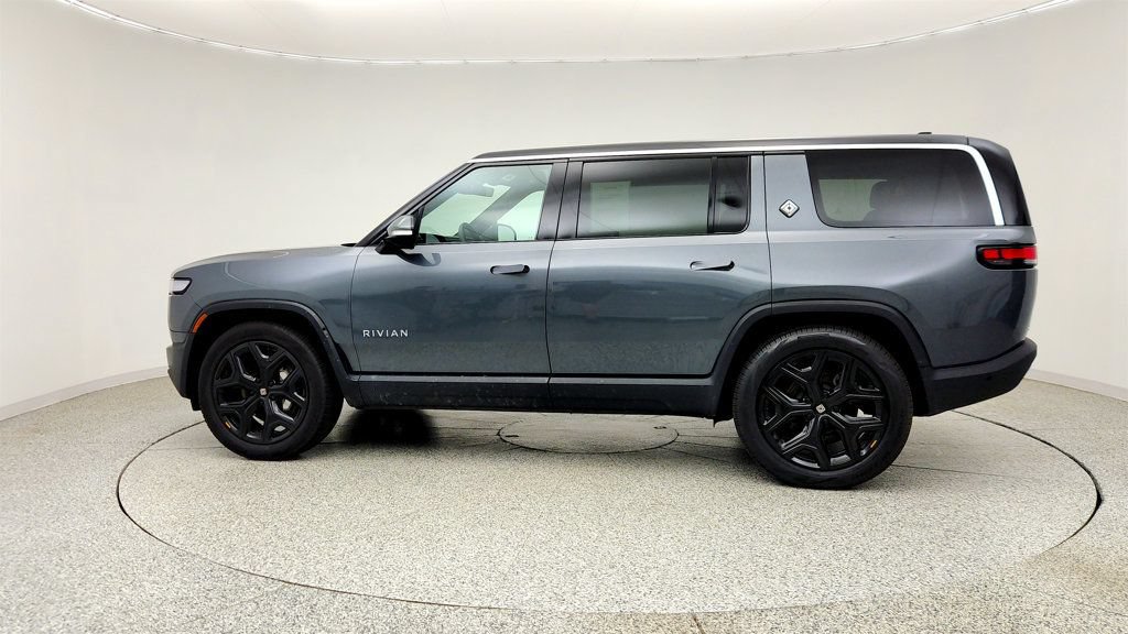 Used 2024 Rivian R1S Adventure AWD/4WD image 8