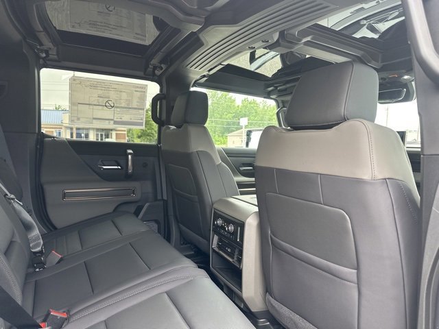 New 2025 GMC Hummer EV 2X image 14