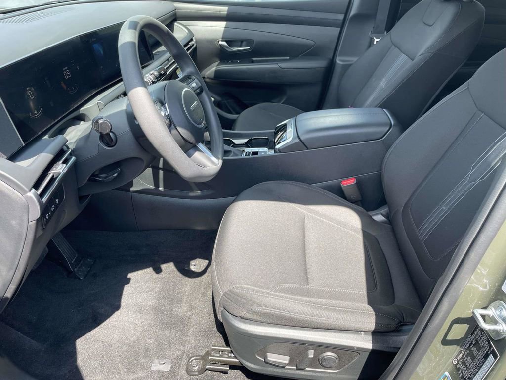 Certified 2026 Hyundai Tucson SEL FWD image 12
