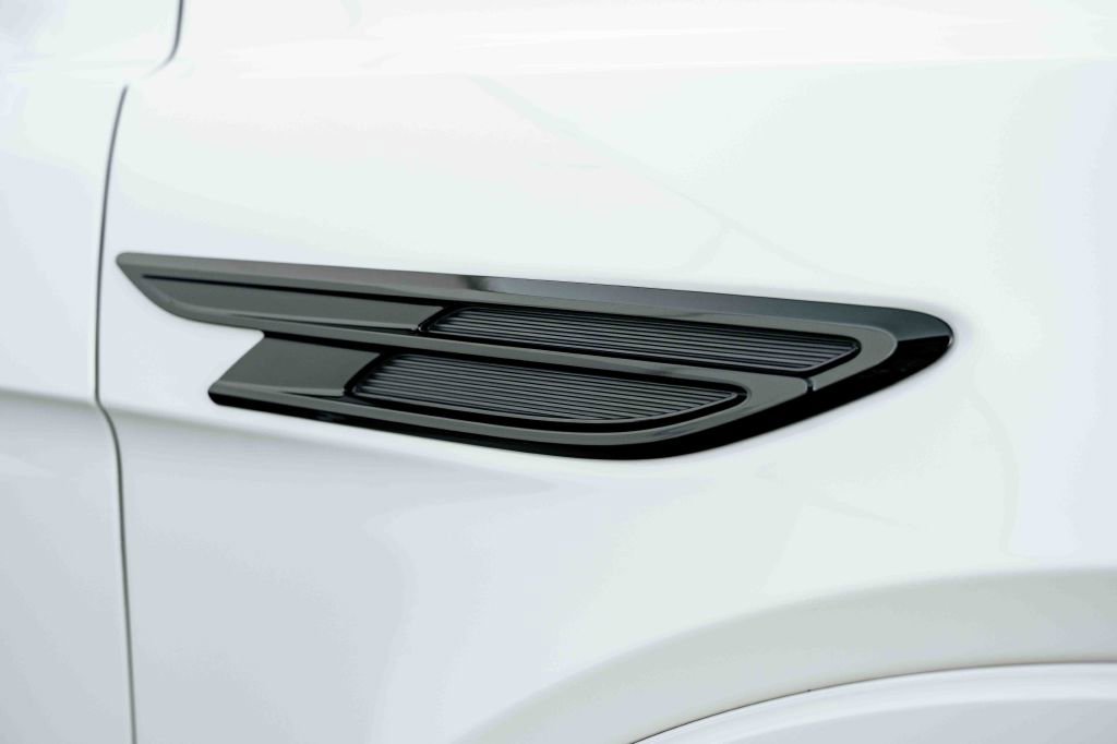 Used 2021 Bentley Bentayga image 10