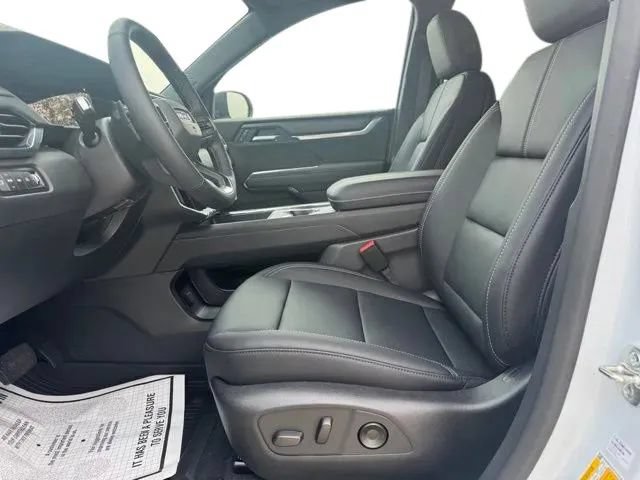 New 2027 GMC Acadia Elevation w/ Black Edition AWD/4WD image 9