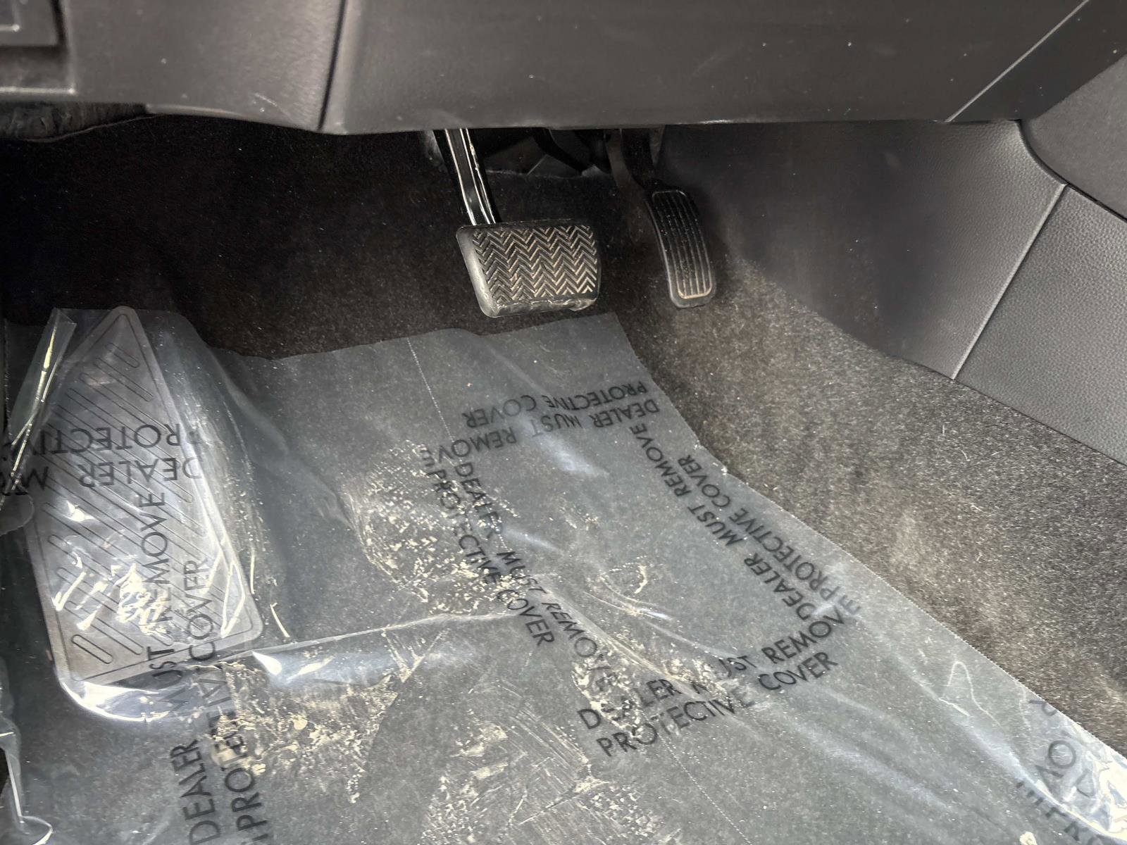 Used 2020 Toyota Corolla XSE image 15