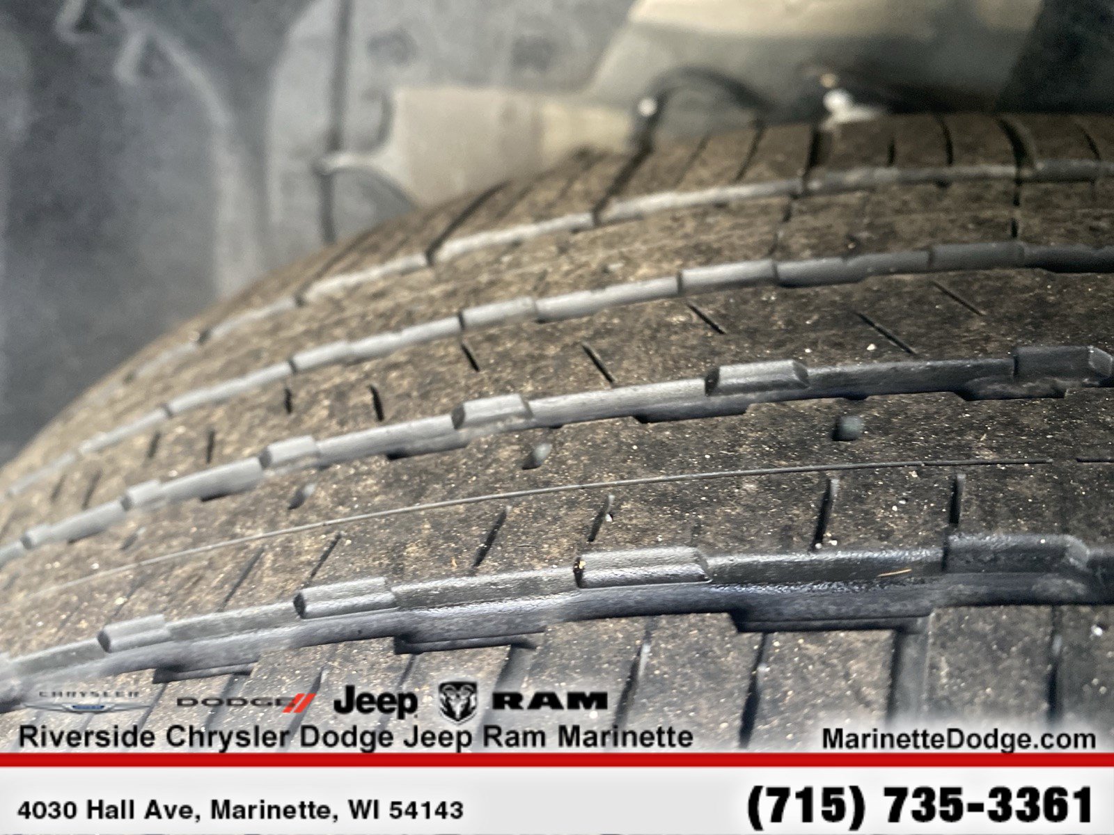 Used 2023 Nissan Rogue SV w/ SV Premium B Package image 12