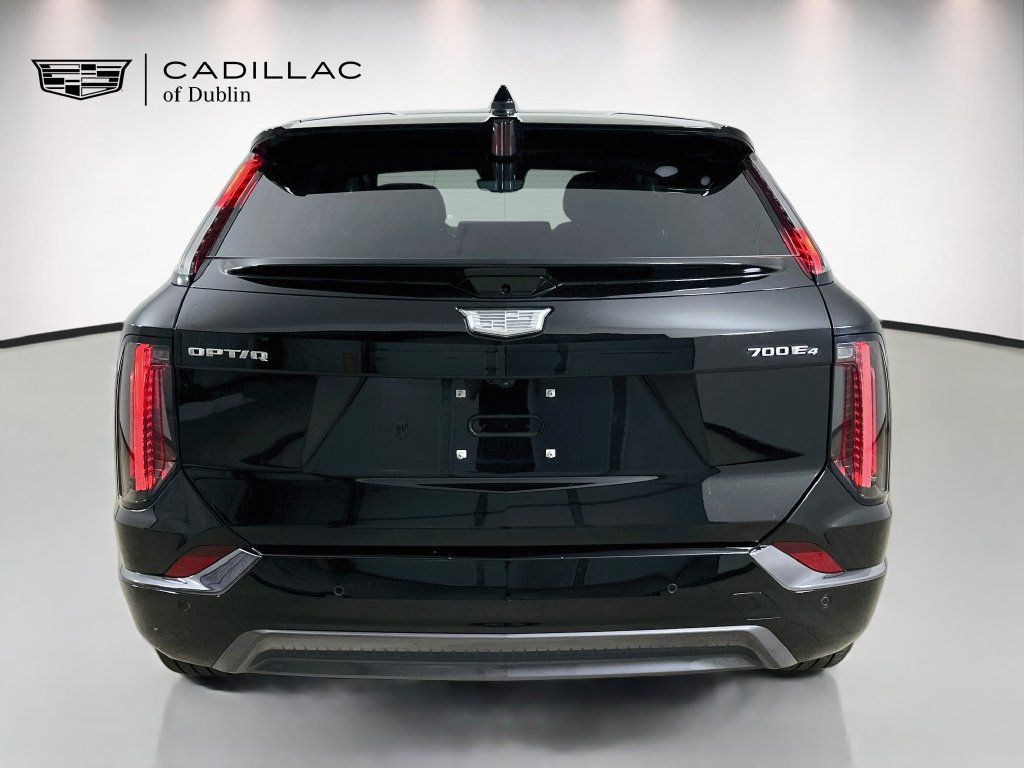 Used 2026 Cadillac Optiq Sport 2 w/ LPO, Floor Liner Package AWD/4WD image 6