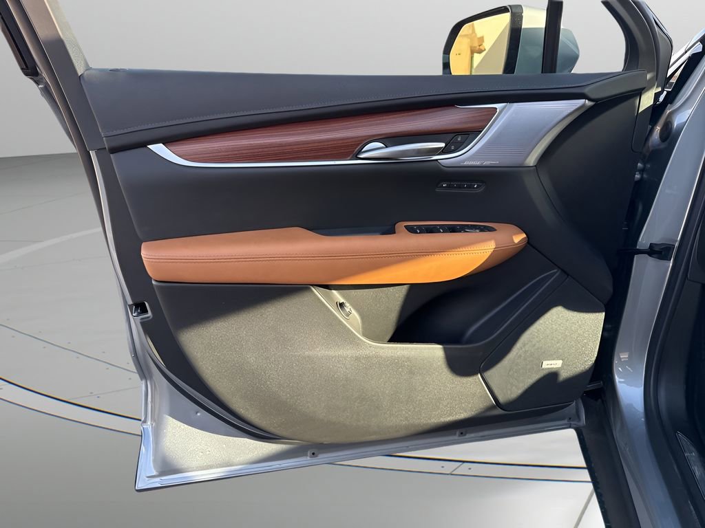 Certified 2025 Cadillac XT5 Premium Luxury w/ Technology Package image 15
