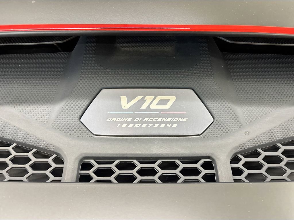 Used 2023 Lamborghini Huracan Sterrato image 26