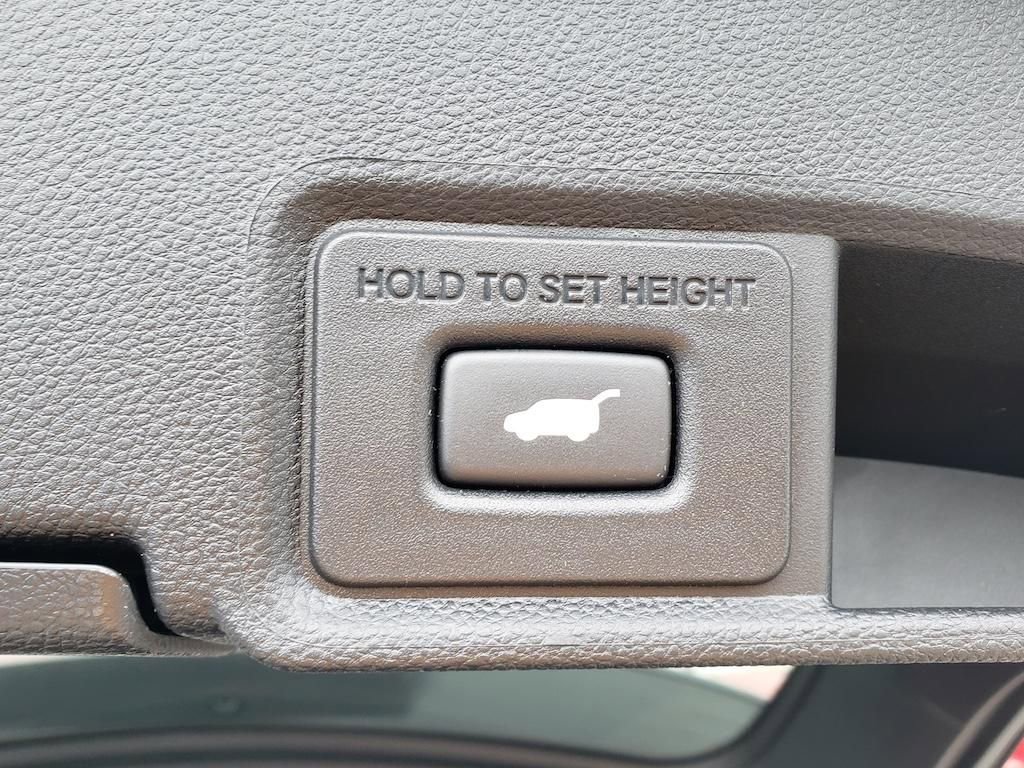 Certified 2023 Acura RDX AWD w/ Technology Package image 9