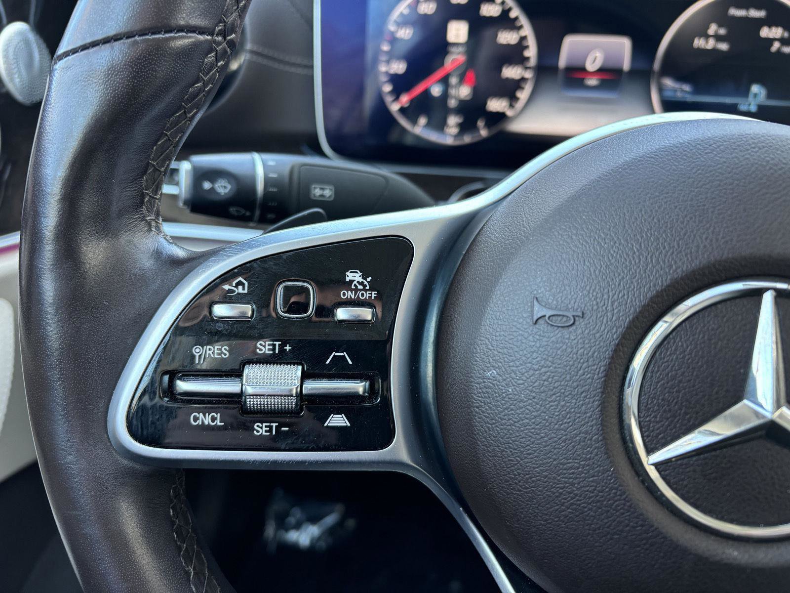 Used 2019 Mercedes-Benz E 450 4MATIC Coupe image 27