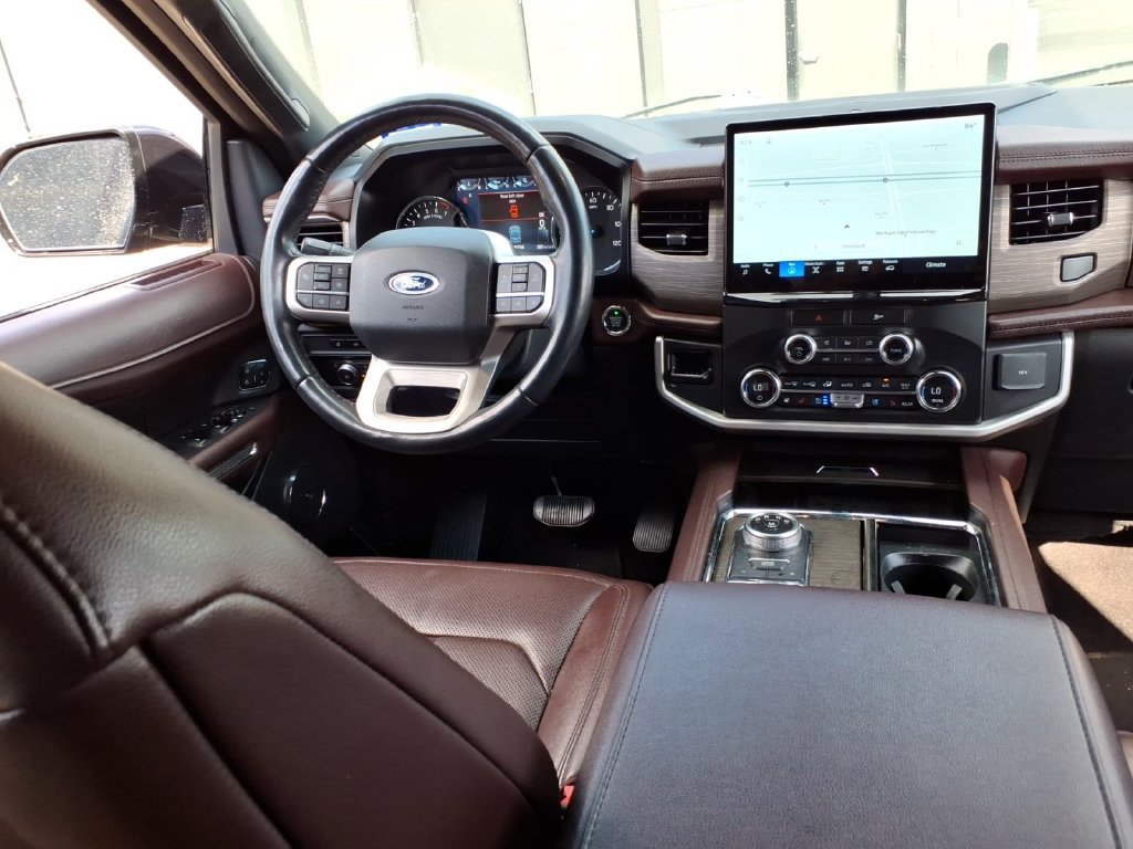Used 2022 Ford Expedition Limited RWD image 6