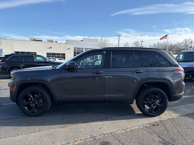 Certified 2022 Jeep Grand Cherokee Altitude image 20