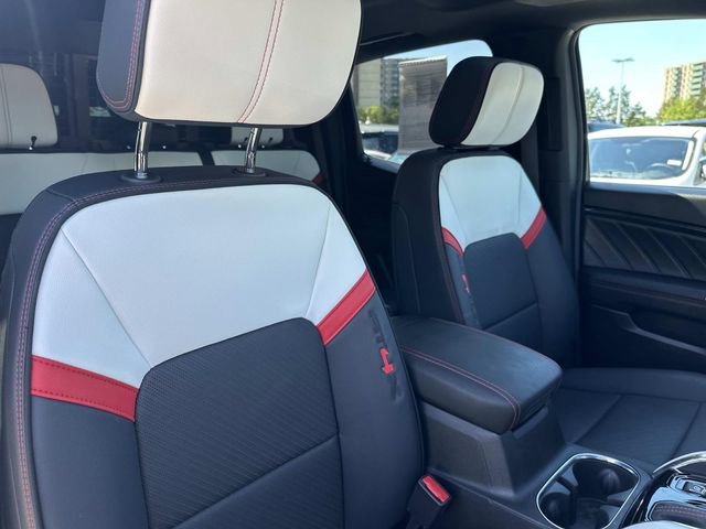 Used 2024 GMC Canyon AT4X AWD/4WD image 12