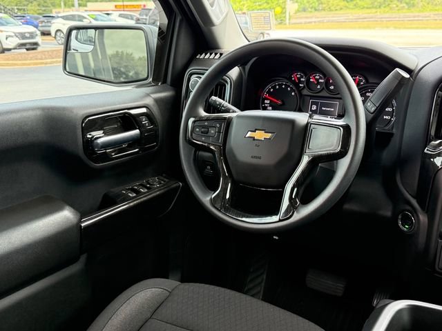 Used 2026 Chevrolet Silverado 1500 Custom w/ Turbomax Blackout Package AWD/4WD image 10