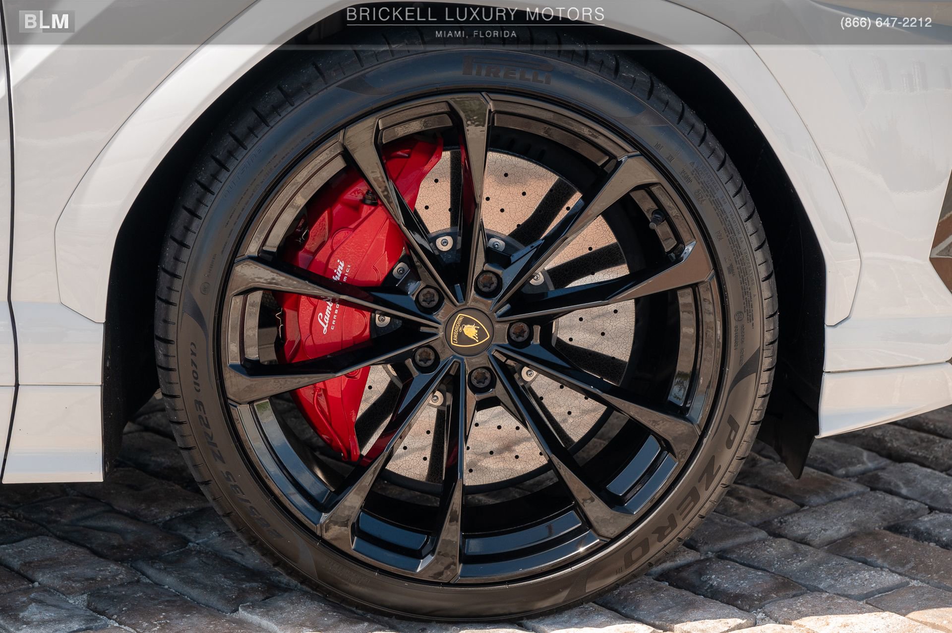 Used 2022 Lamborghini Urus image 45