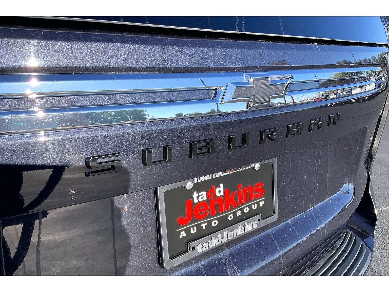 Used 2023 Chevrolet Suburban Premier AWD/4WD image 34