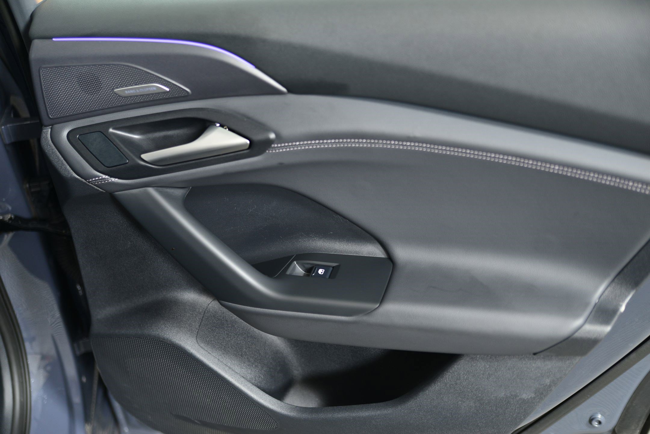 Certified 2025 Audi A6 e-tron Premium Plus w/ Premium Plus image 16