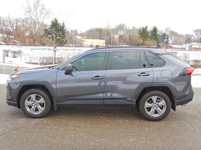 Used 2025 Toyota RAV4 LE image 11