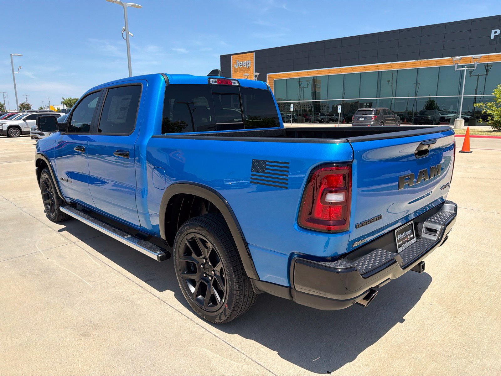 New 2026 RAM 1500 Laramie AWD/4WD image 3