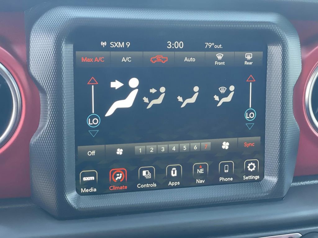 Used 2023 Jeep Gladiator Rubicon w/ LED Lighting Group AWD/4WD image 12