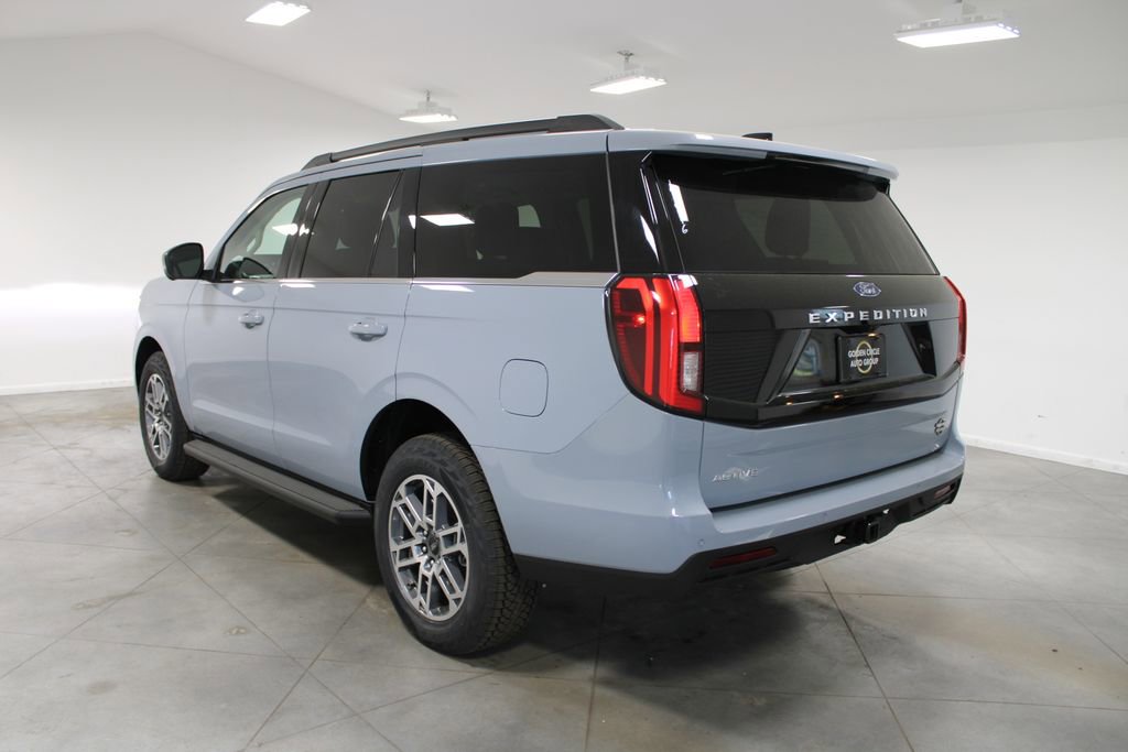 New 2026 Ford Expedition Active image 6