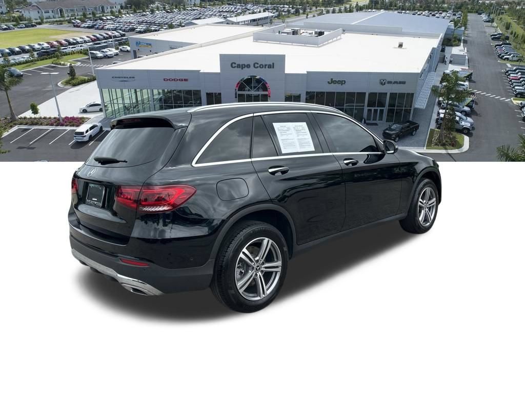 Used 2022 Mercedes-Benz GLC 300 image 4